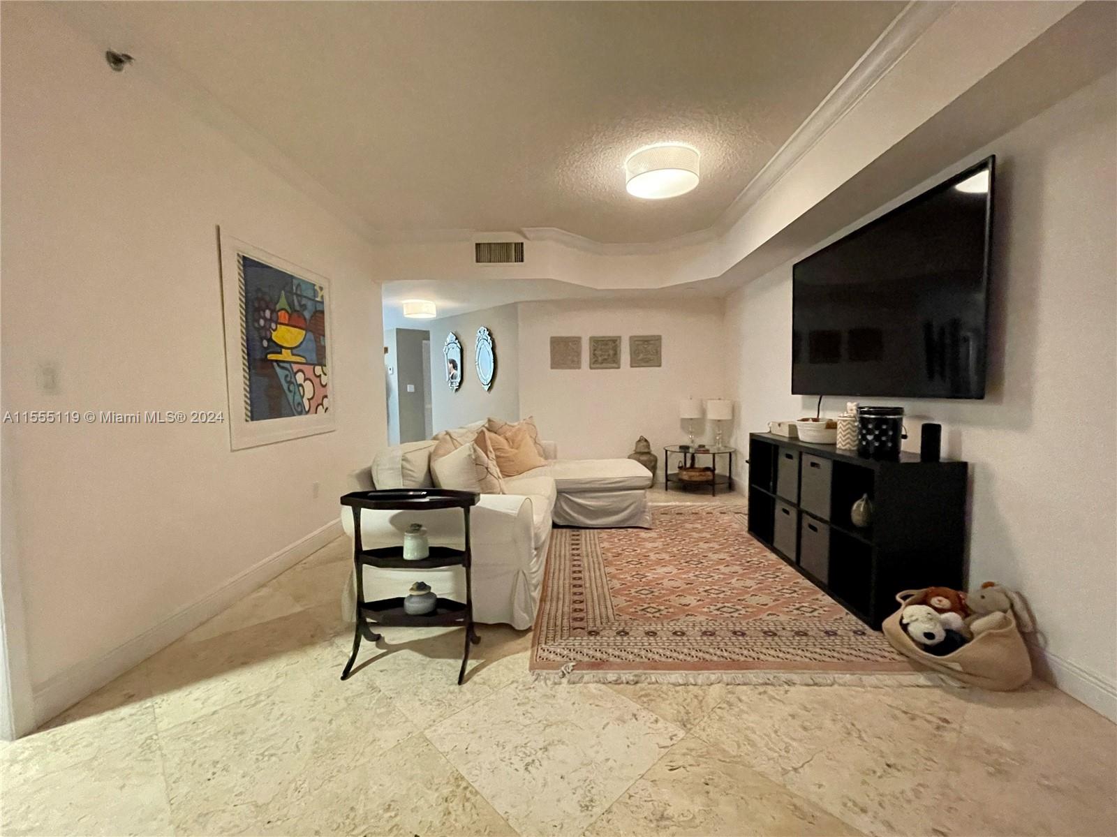 Beautiful Condo